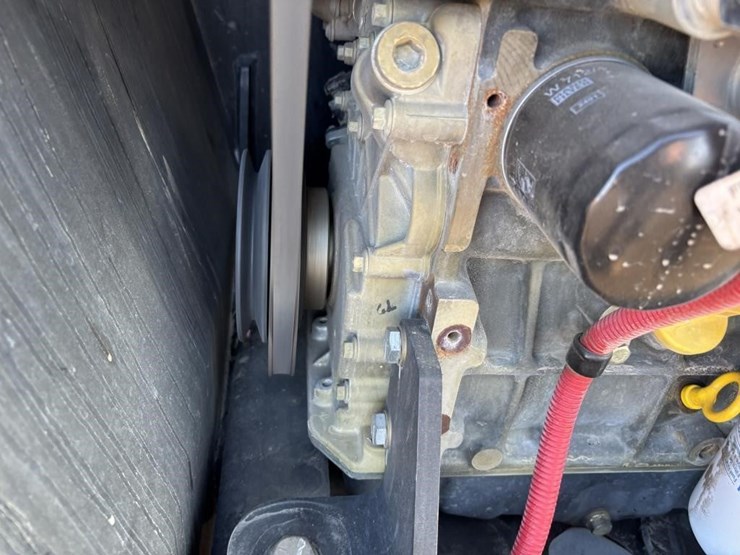 2015-jlg-g5-18a-image-38