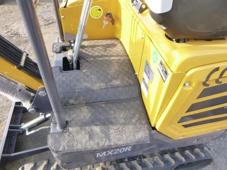 2025-agt-mx20r-hydraulic-excavator-image-20