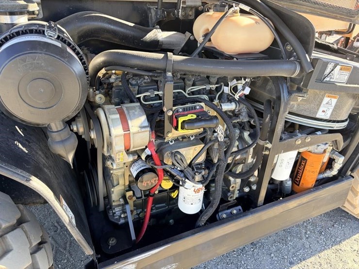 2015-jlg-g5-18a-image-14