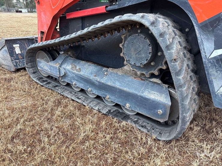 2024-kubota-svl97-2-image-31