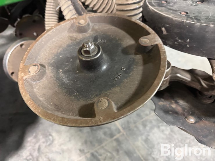 2016-john-deere-2510h-image-15