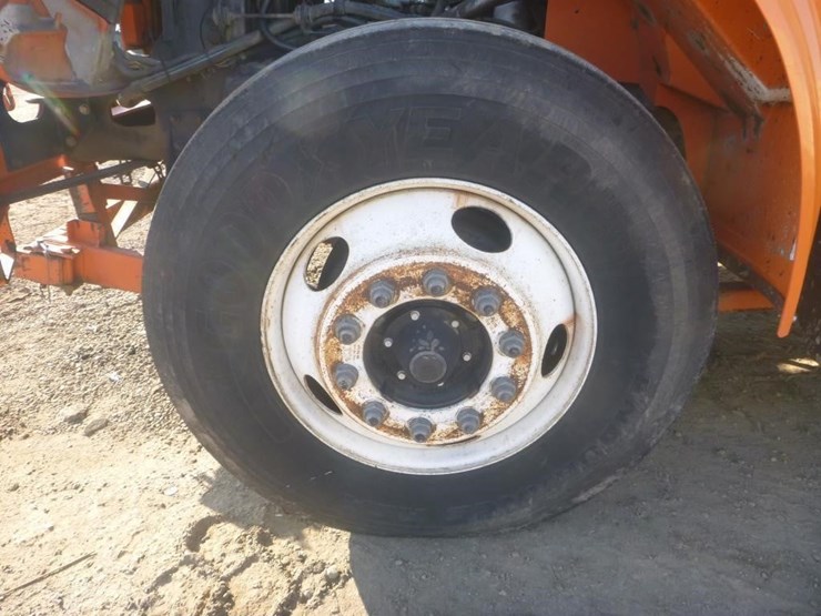 1998-international-4900-image-19