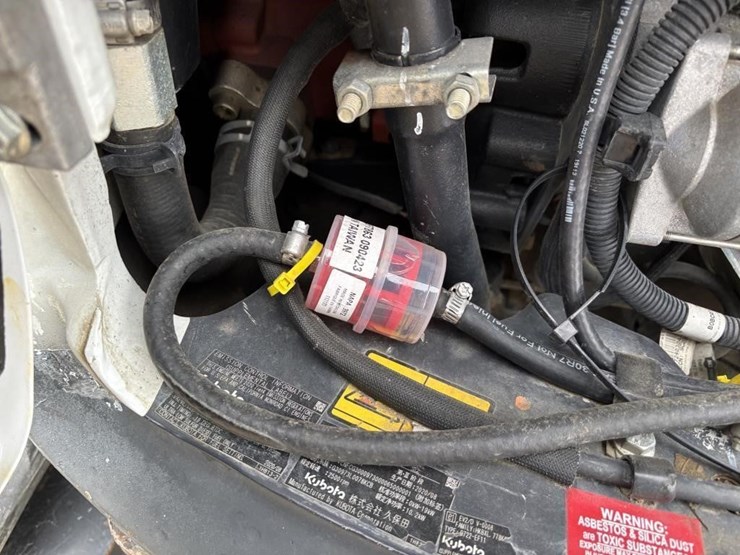 2021-bobcat-e20-image-41