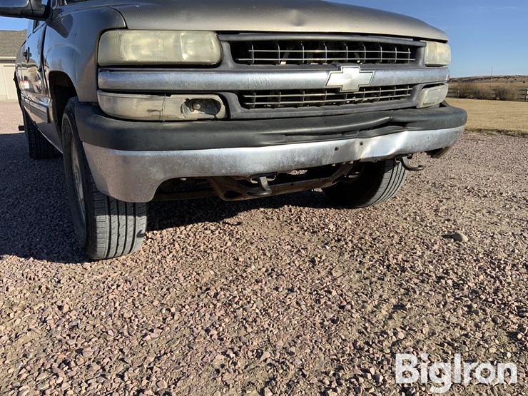 2002-chevrolet-silverado-1500-image-11