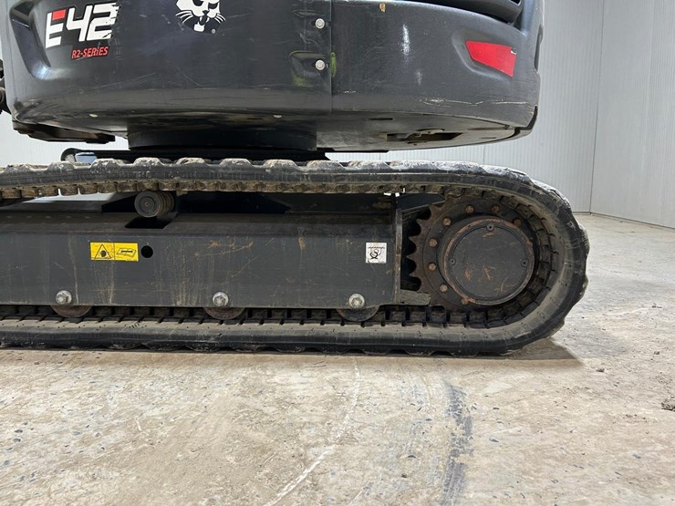 2023-bobcat-e42-image-16