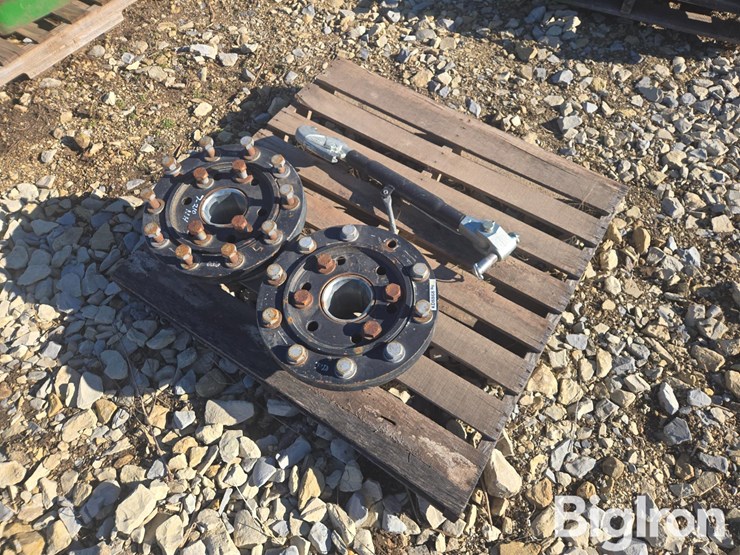 new-holland-210-image-1