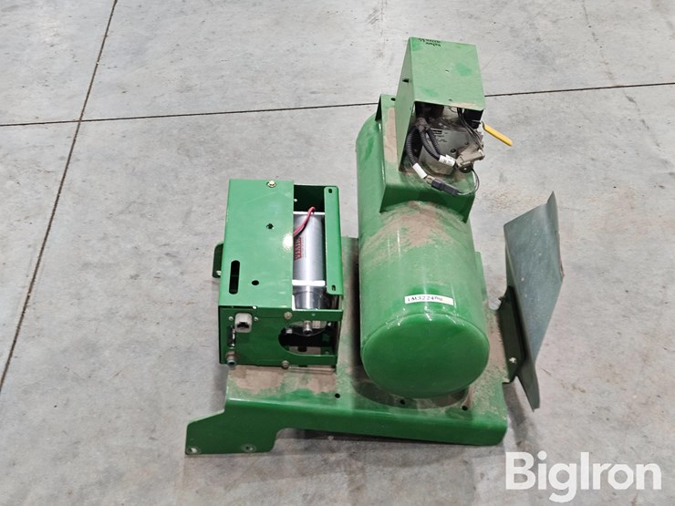 john-deere-1770nt-image-6