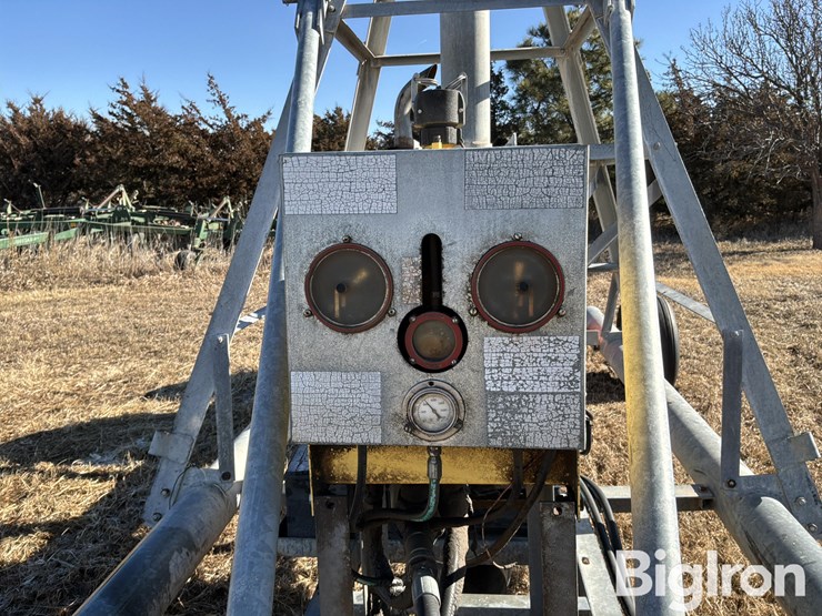 t-l-towable-irrigation-pivot-w/power-unit-image-12