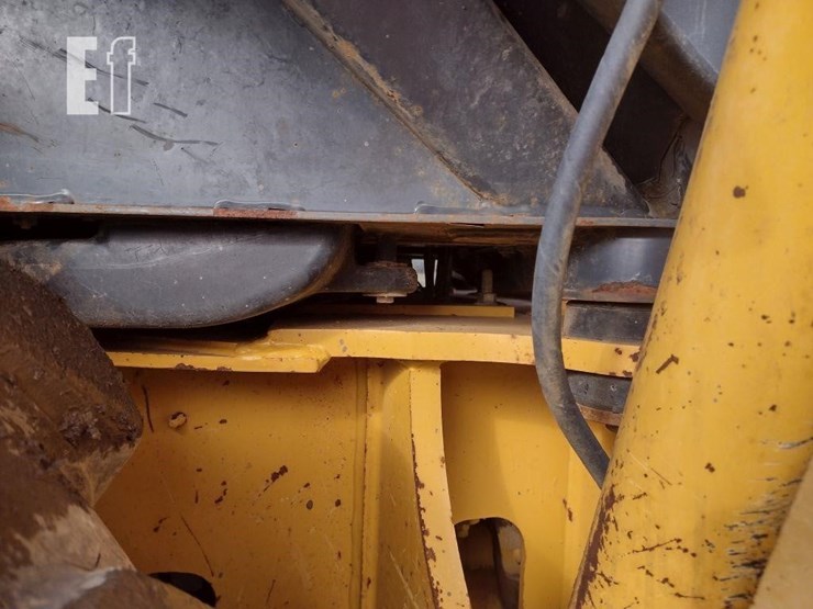 2002-deere-310sg-image-25