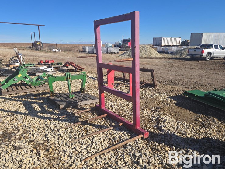 new-holland-742-image-5