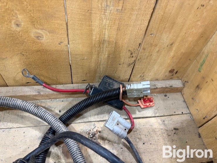 john-deere-250-image-11