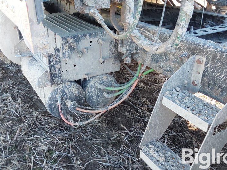 2014-international-prostar-image-15