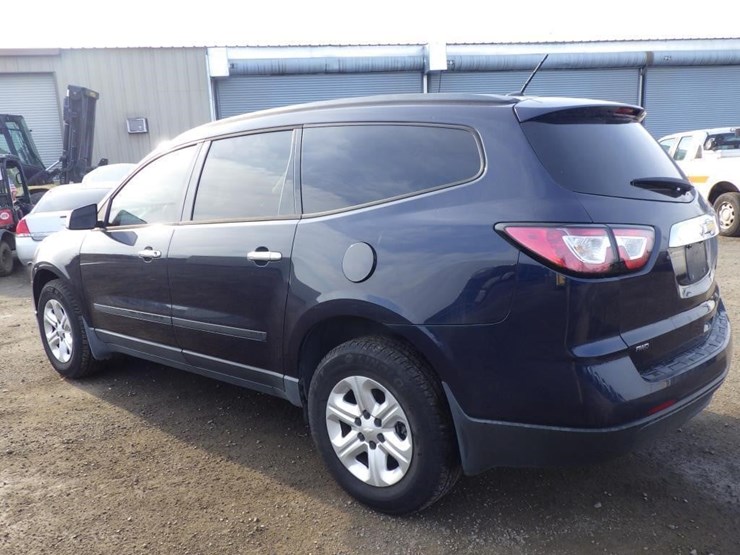 2015-chevrolet-traverse-image-4