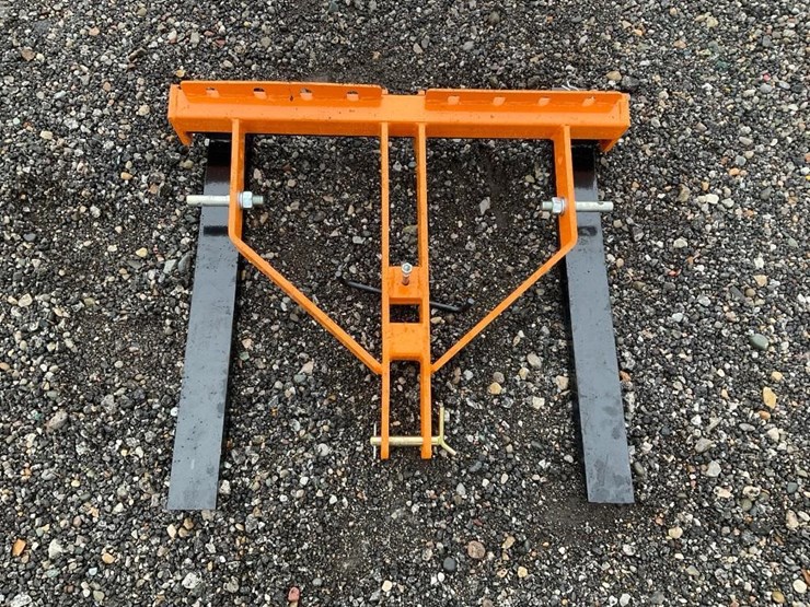 #1361-•-unused-wolverine-foldable-3-point-forks-image-2