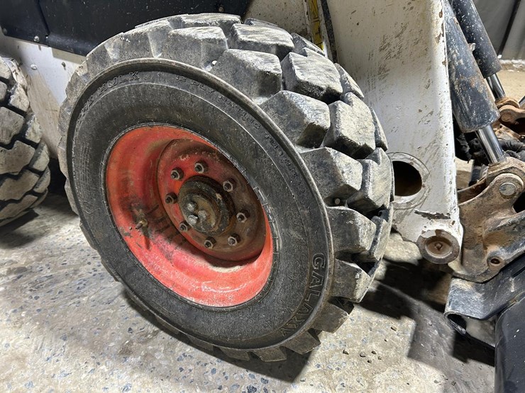 2021-bobcat-s76-image-12