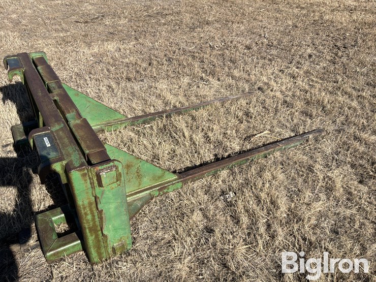 john-deere-840-image-12