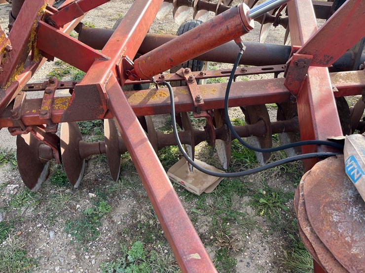 international-490-image-6