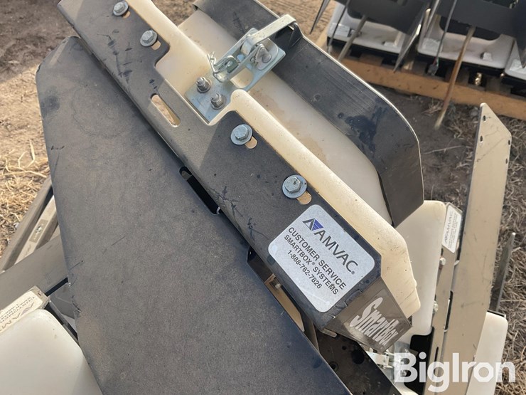 international-1250-image-13