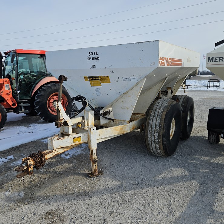 #205094 • Tyler Fertilizer Spreader