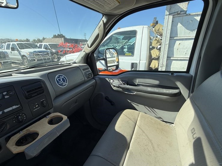 2005-ford-f250-image-11