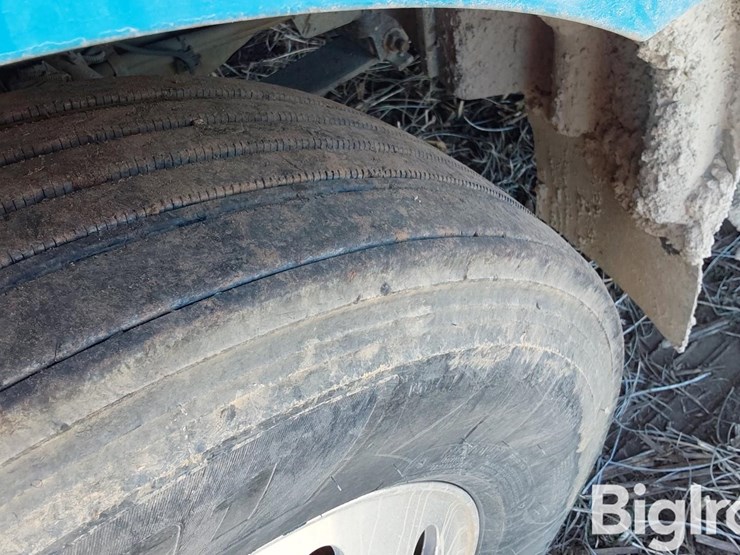 2014-international-prostar-image-17