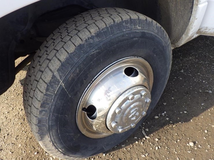 1999-dodge-ram-3500-image-10