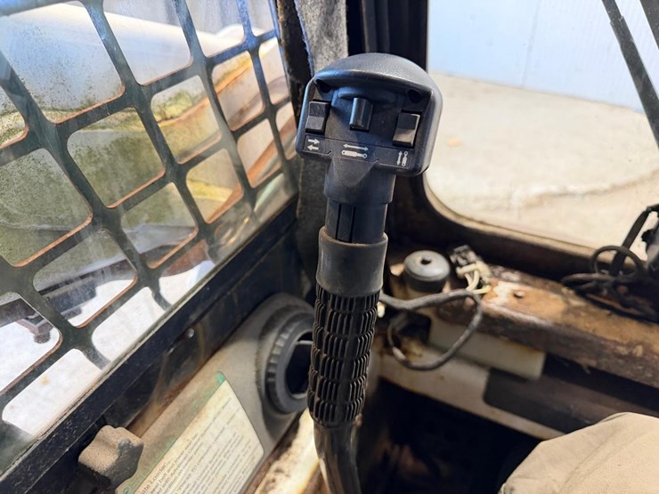 bobcat-t190-image-19