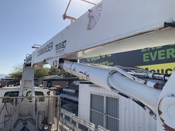 2002-sterling-lt9500-image-16