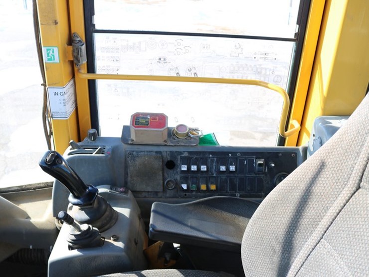 2005-volvo-l110e-image-13