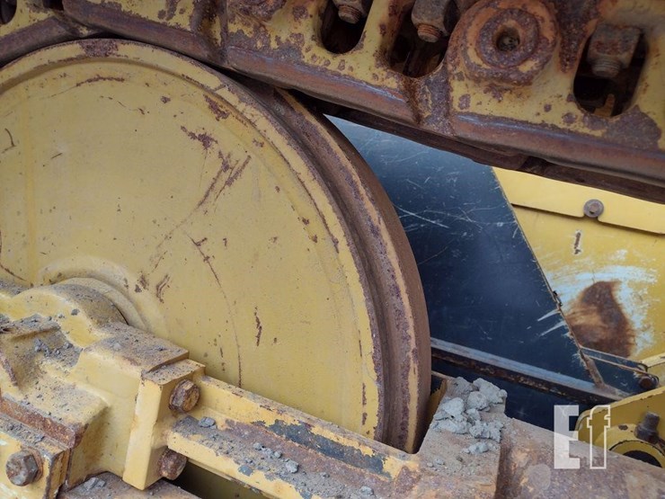 2022-deere-650k-lgp-image-27