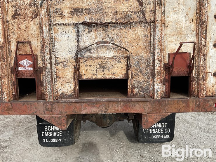 1972-ford-f600-image-9