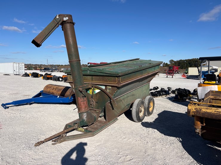 #208559-•-grain-o-vator-auger-wagon-image-6