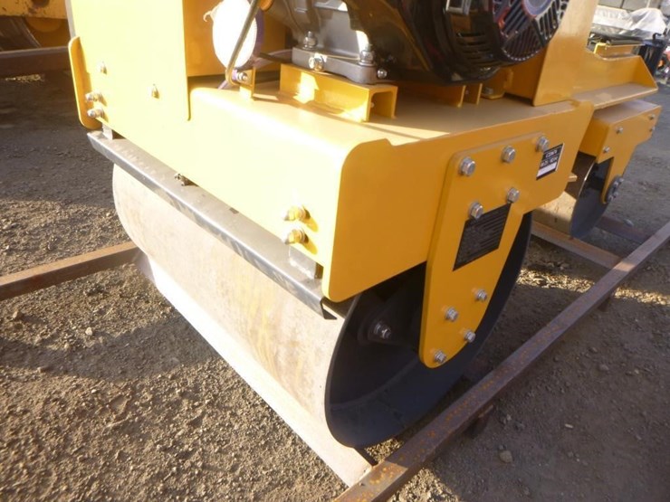 sdlool-sl850-tandem-vibratory-roller-image-7