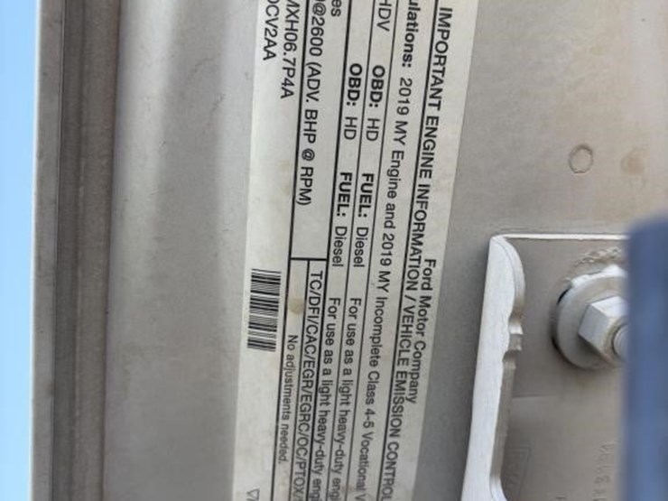 2019-ford-f450-image-8