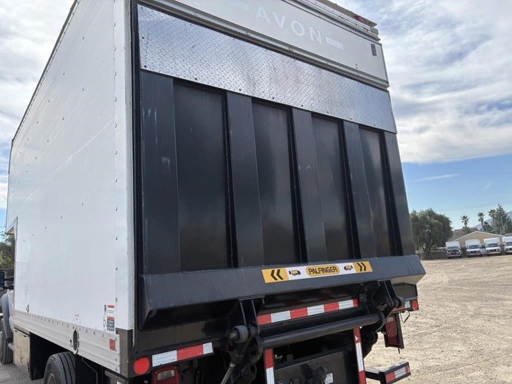 2016-ford-f550-xlt-image-5