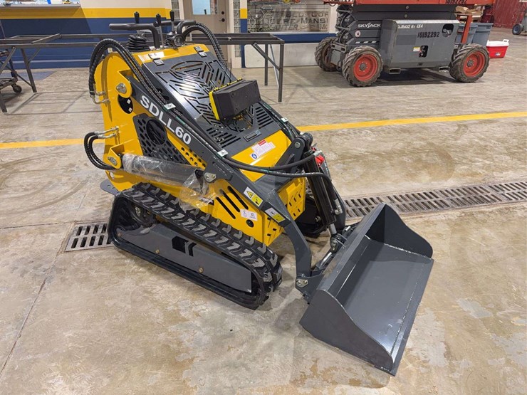 2025-sdlanch-sdll60-mini-skid-steer-image-7