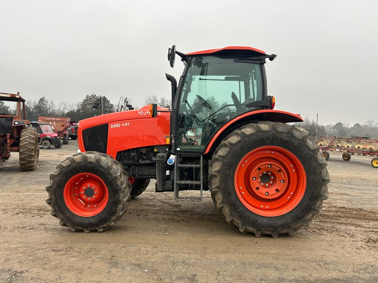 kubota-m6-141-image-2
