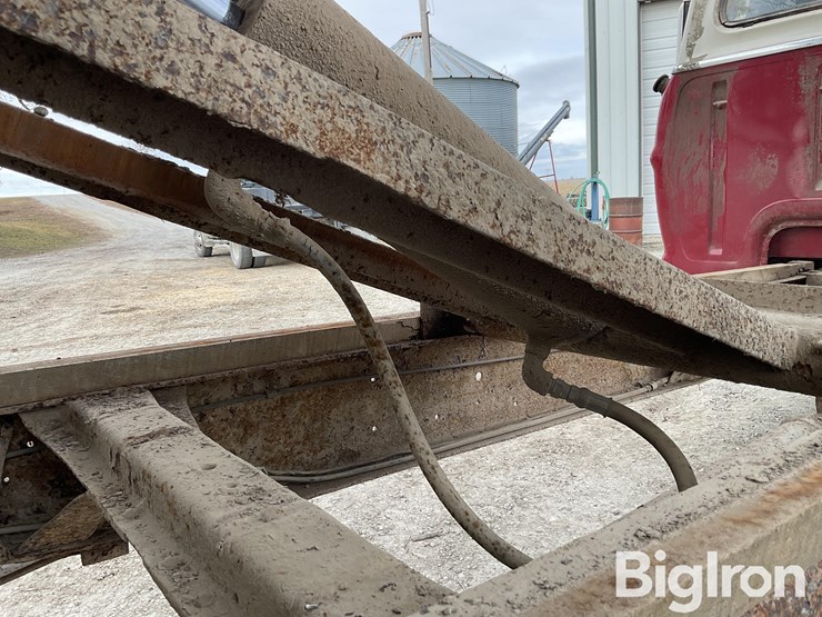 1972-ford-f600-image-15