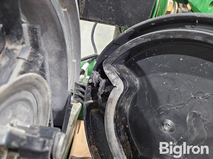 john-deere-1770nt-image-14