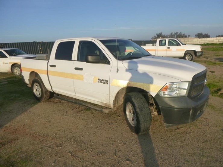 2014-dodge-1500-image-2