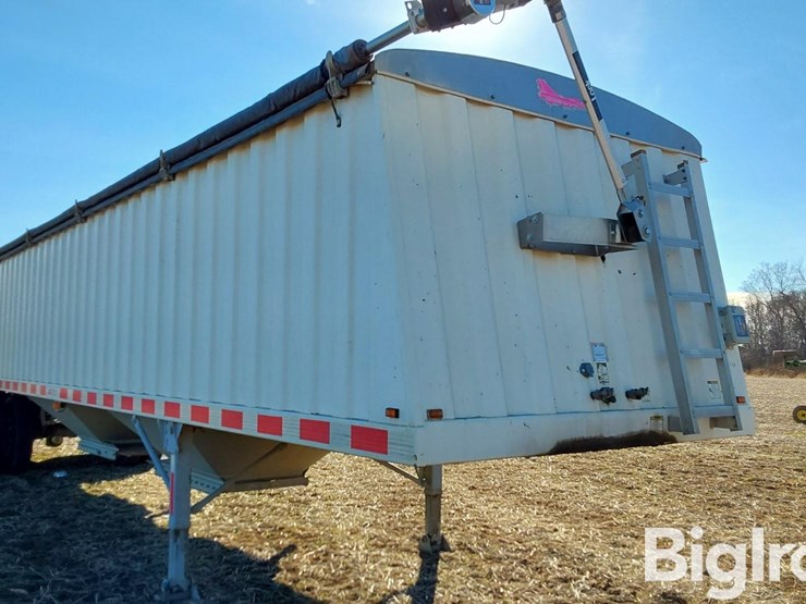 2006-jet-hopper-image-1