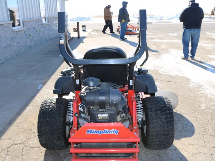 #4144-•-simplicity-cobalt-zero-turn-mower-image-3
