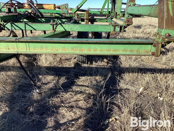 john-deere-1600-image-10