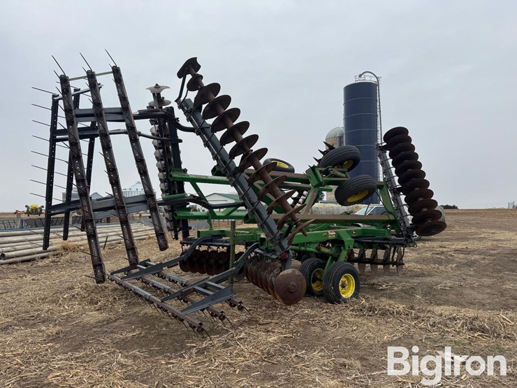 john-deere-630-image-5