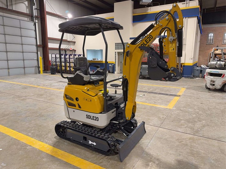 2025-sdlanch-sdle20-mini-excavator-image-6