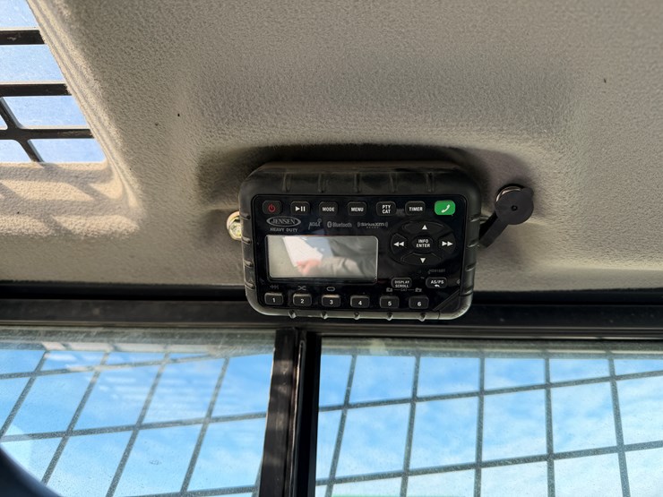 2022-case-tr310b-image-12