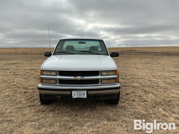 1998-chevrolet-2500-image-2