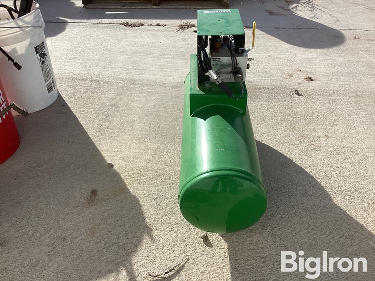 john-deere-1775-image-4