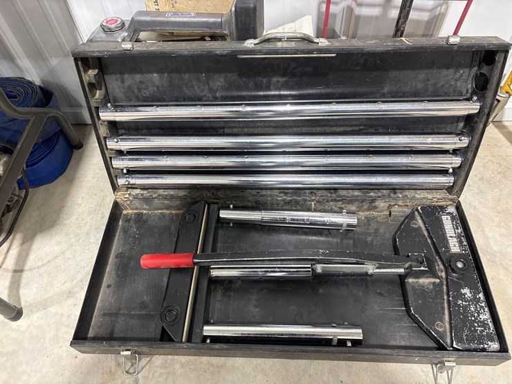 flooring-tools-image-8