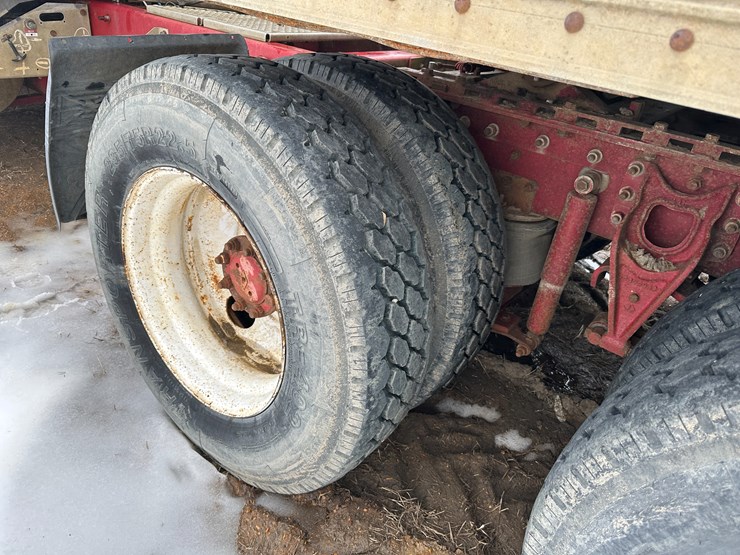 1997-international-9200-image-7